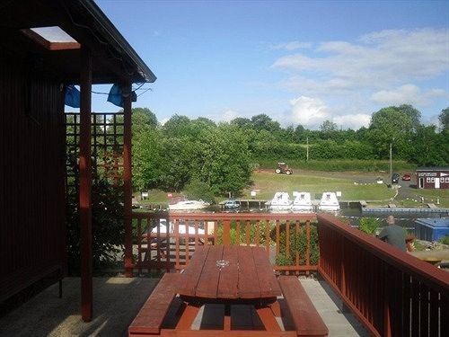 Carrybridge Lakeside Lodge Enniskillen Exterior foto